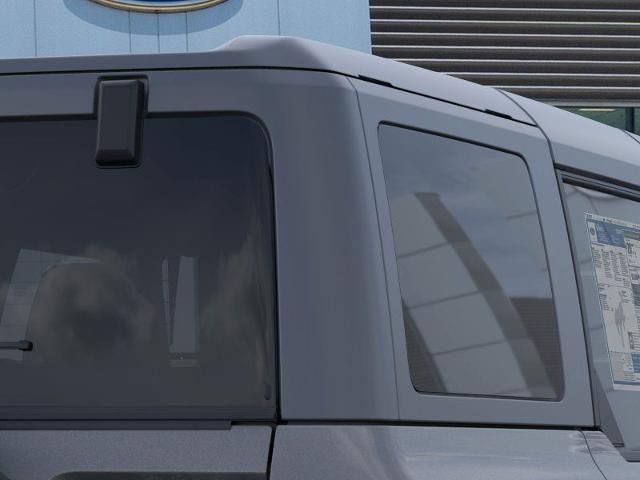 2025 Ford Bronco Base photo 24