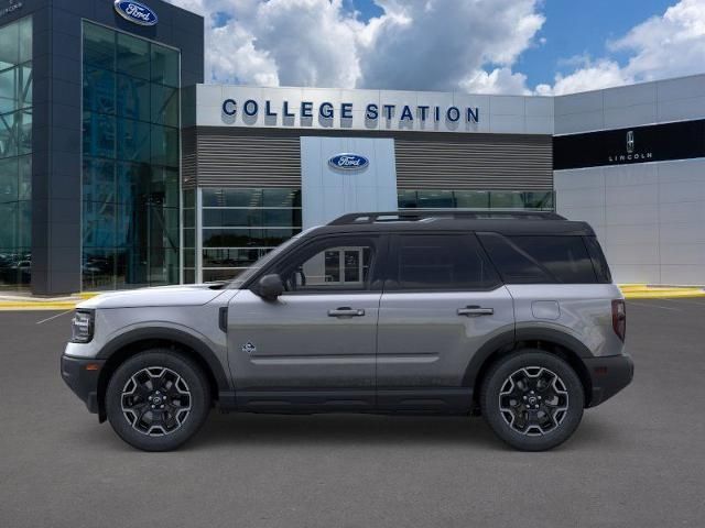 2025 Ford Bronco Sport Outer Banks photo 3