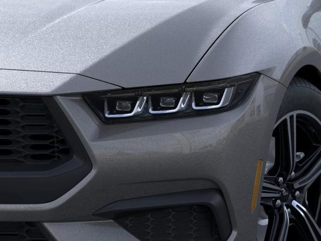 2025 Ford Mustang photo 17