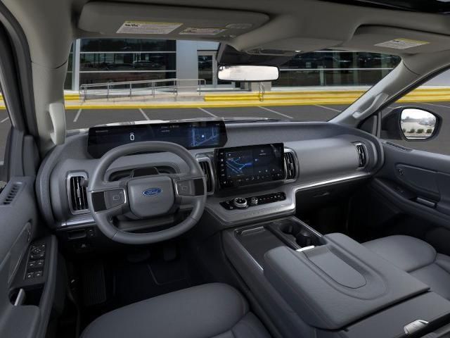 2025 Ford Expedition Active - Photo 9