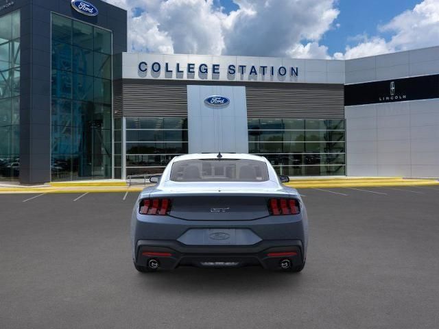 2025 Ford Mustang GT photo 4