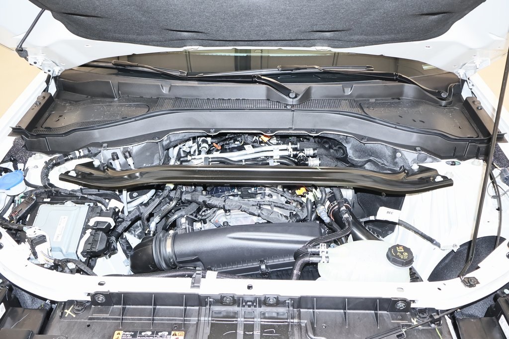 2025 Ford Explorer ST-Line photo 36