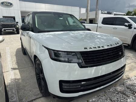 2024 Land Rover Range Rover SE