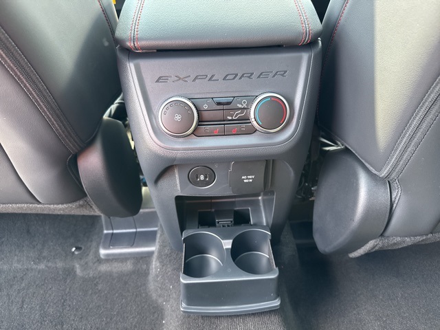 2025 Ford Explorer ST photo 20