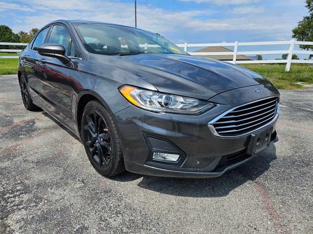 Used 2019 Ford Fusion SE with VIN 3FA6P0HD2KR286584 for sale in Kansas City