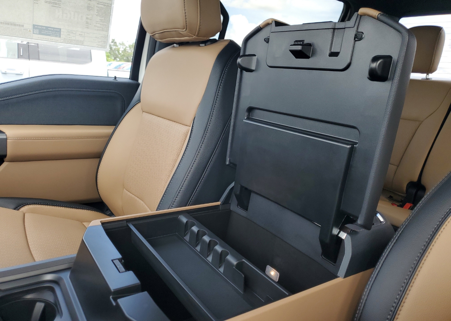 2026 Ford F-350 Super Duty Lariat - Photo 19