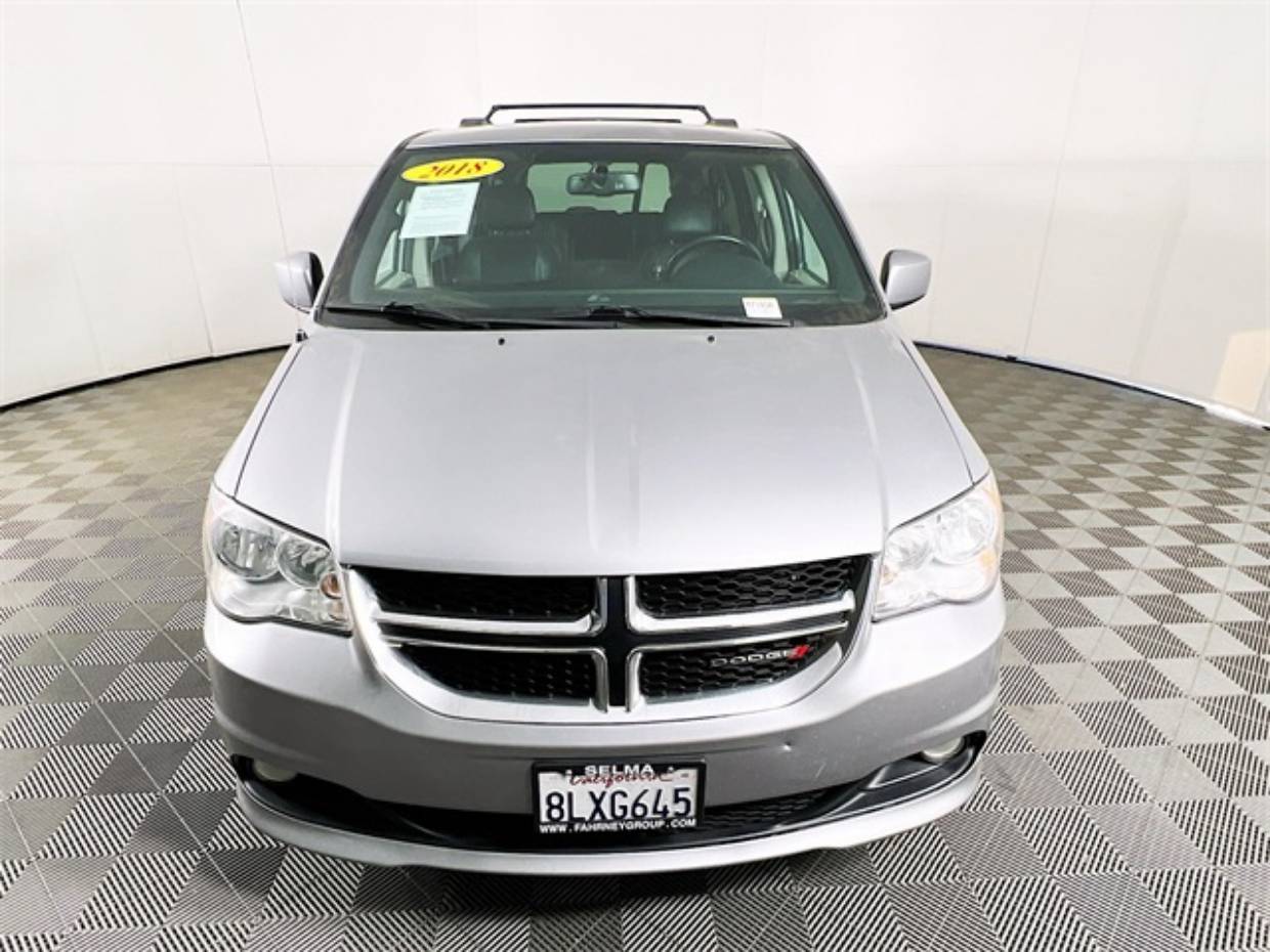 Used 2018 Dodge Grand Caravan SXT with VIN 2C4RDGCG8JR183927 for sale in Selma, CA
