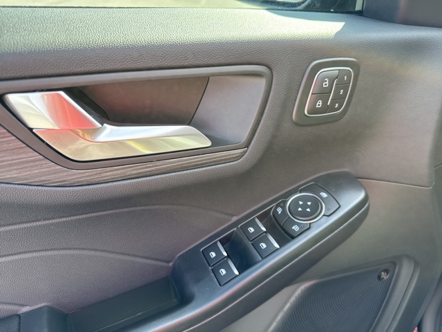 2025 Ford Escape Plug-In Hybrid Base photo 17