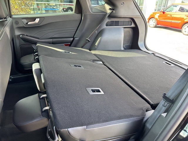 2025 Ford Escape Plug-In Hybrid Base photo 23