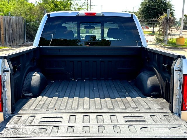 2015 Ford F-150 XLT photo 7