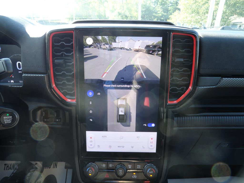 2025 Ford Ranger Raptor photo 17