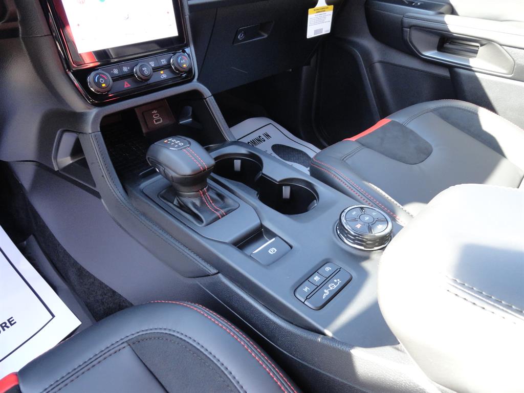 2025 Ford Ranger Raptor photo 18
