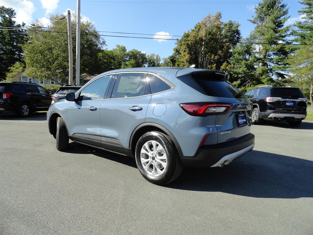 2025 Ford Escape Active photo 4