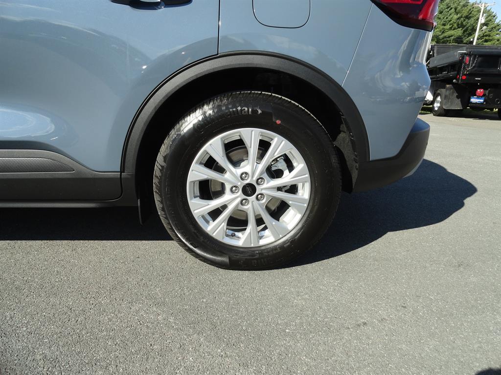 2025 Ford Escape Active photo 6
