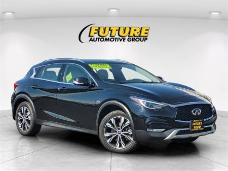 2019 INFINITI QX30 ESSENTIAL