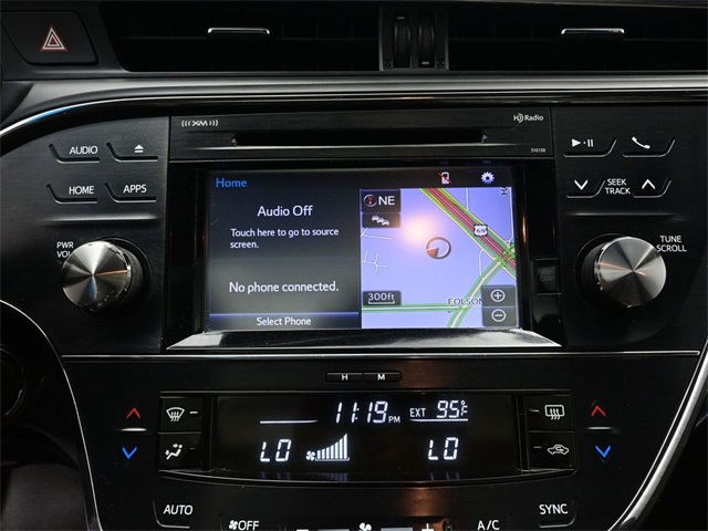 2016 Toyota Avalon Touring photo 4