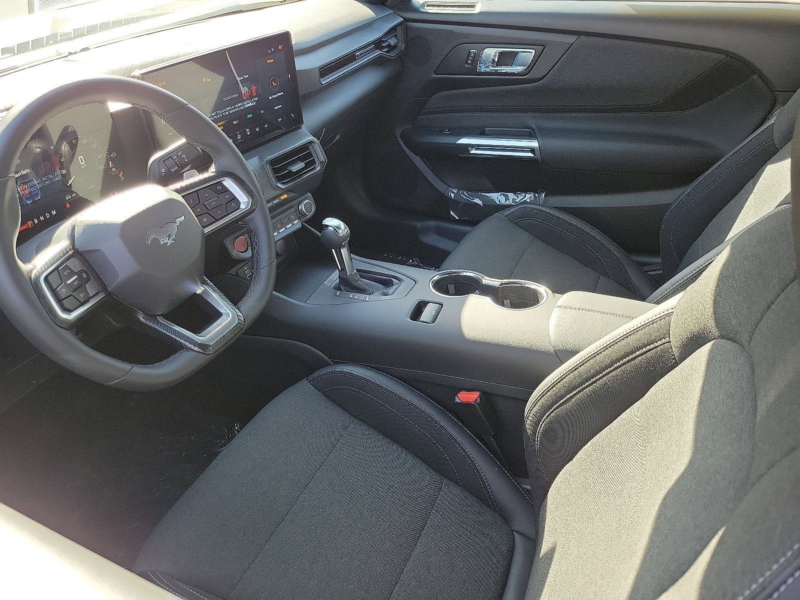 2025 Ford Mustang GT photo 3