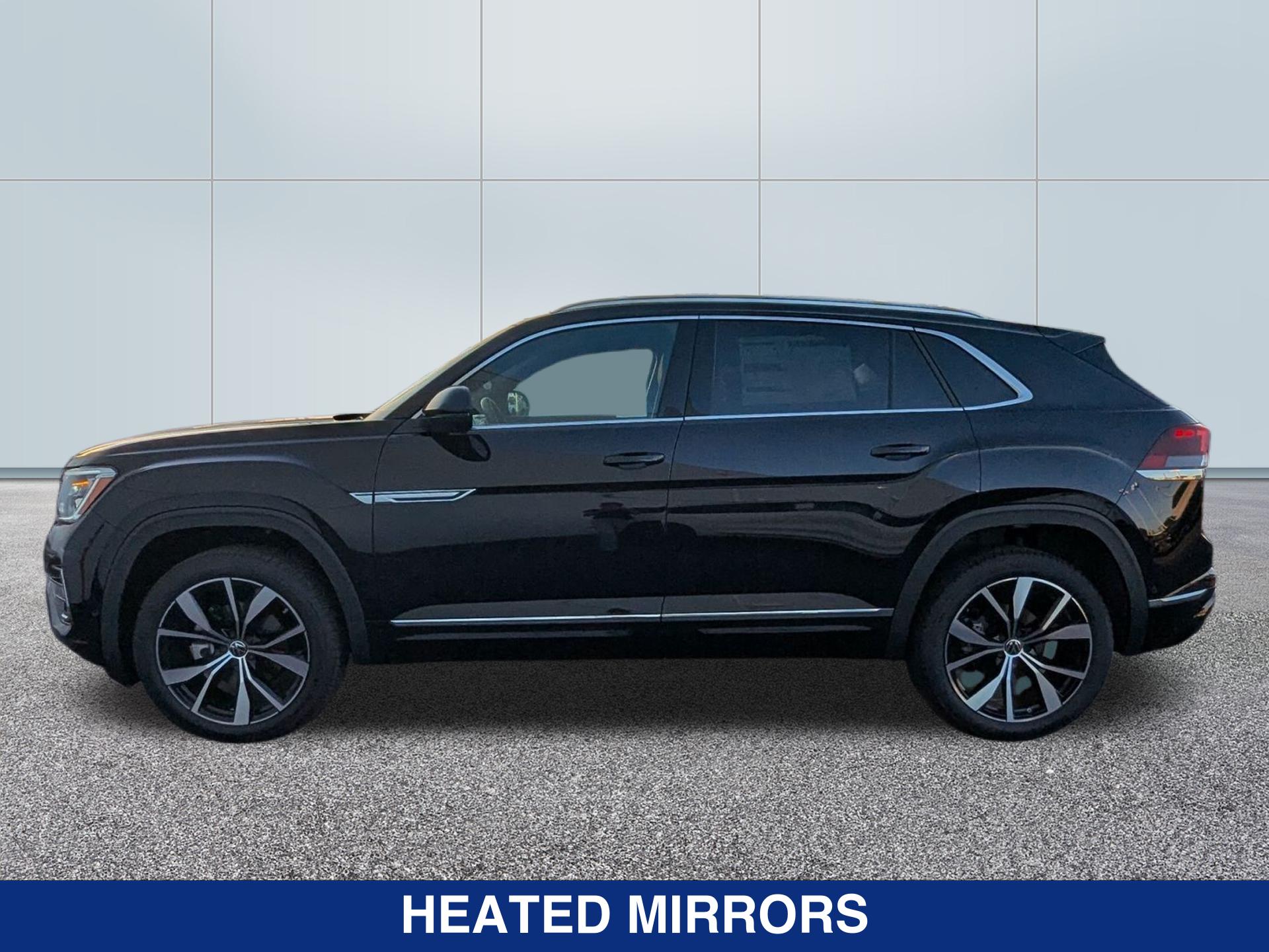2025 Volkswagen Atlas Cross Sport SEL Premium R-Line photo 5