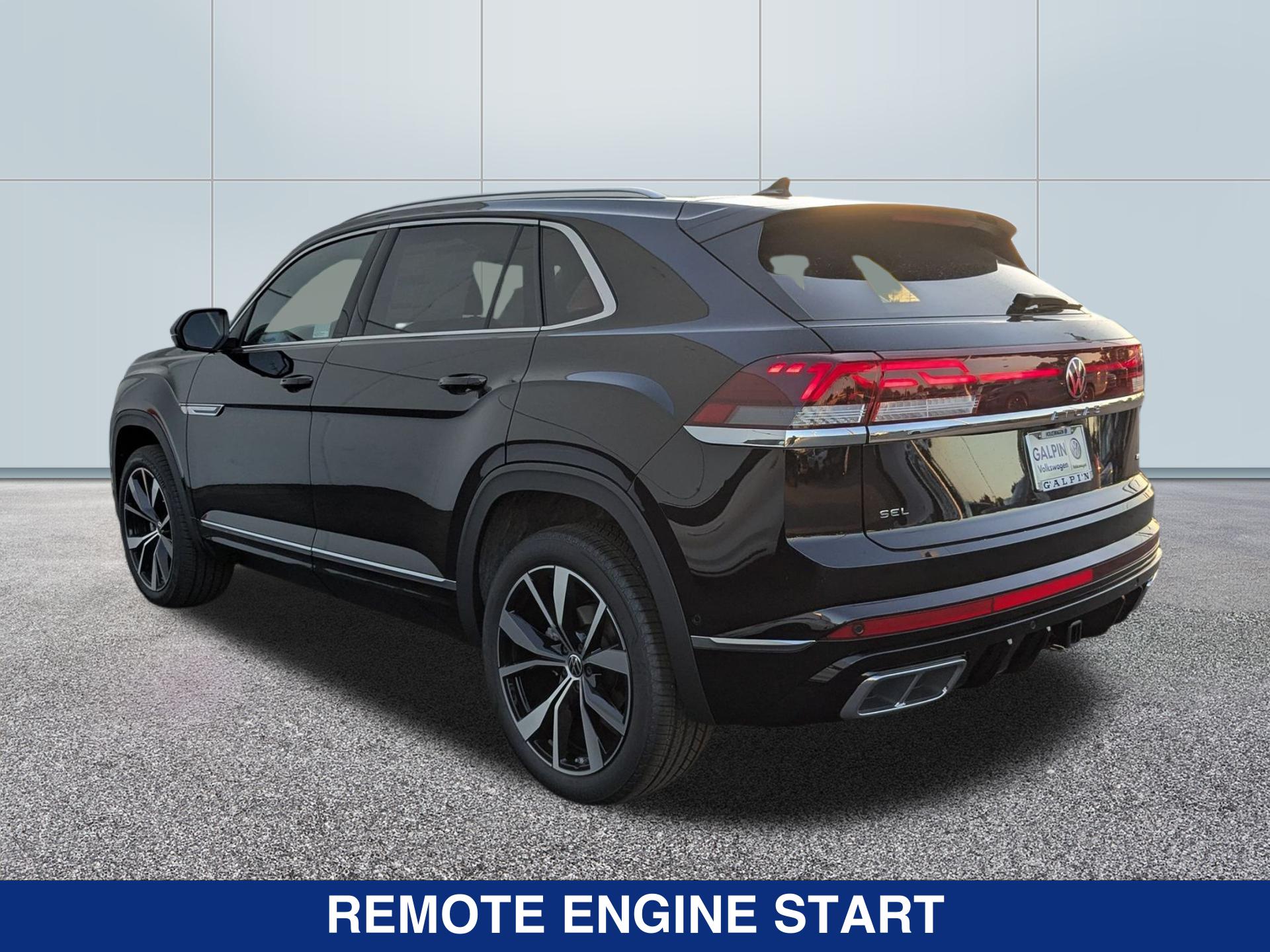 2025 Volkswagen Atlas Cross Sport SEL Premium R-Line photo 6