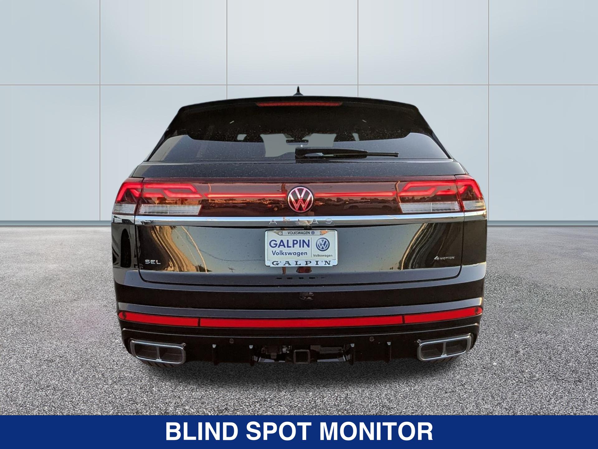 2025 Volkswagen Atlas Cross Sport SEL Premium R-Line photo 7