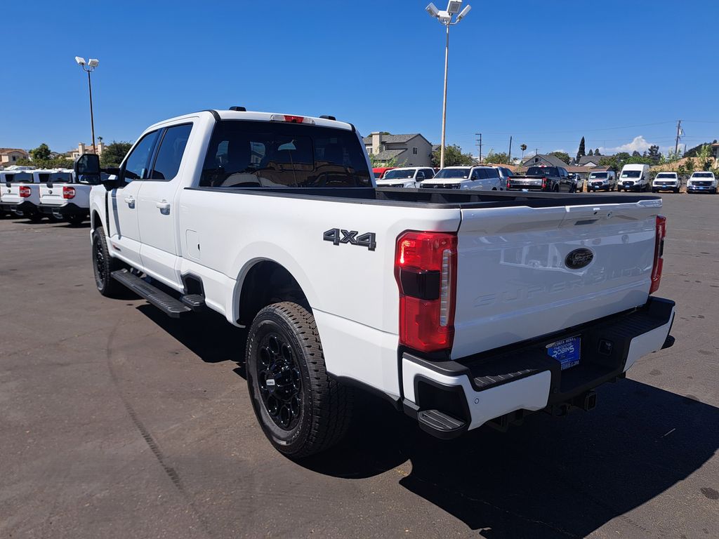 2025 Ford F-350 photo 3