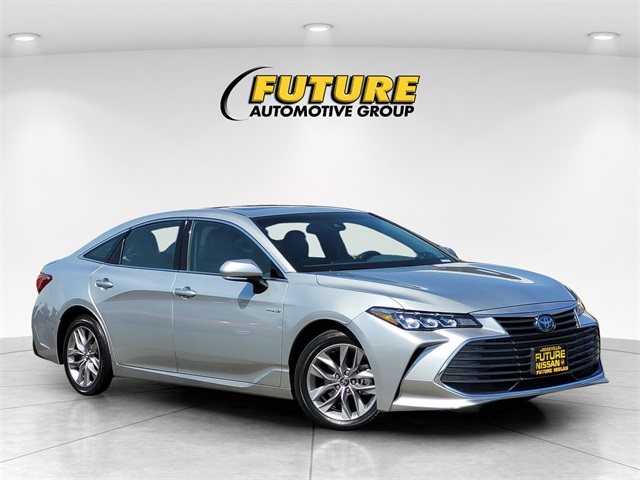 2020 Toyota Avalon Hybrid XLE Plus