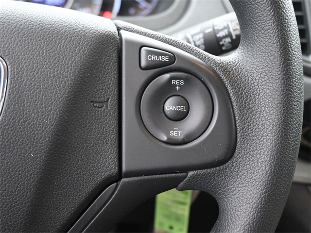 2015 Honda CR-V LX photo 2