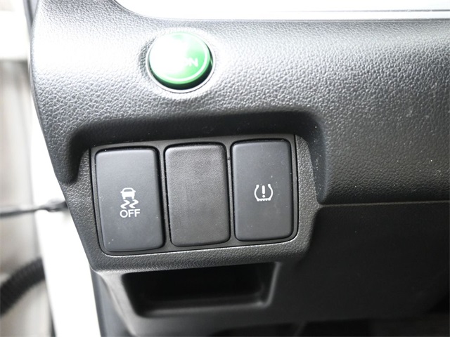 2015 Honda CR-V LX photo 19