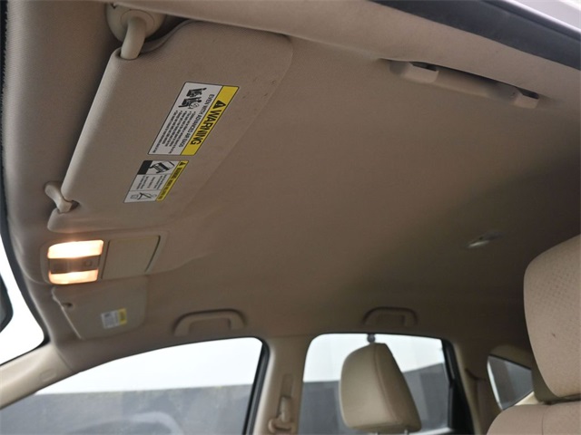 2015 Honda CR-V LX photo 21