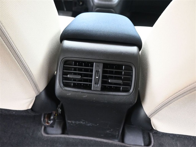 2015 Honda CR-V LX photo 25