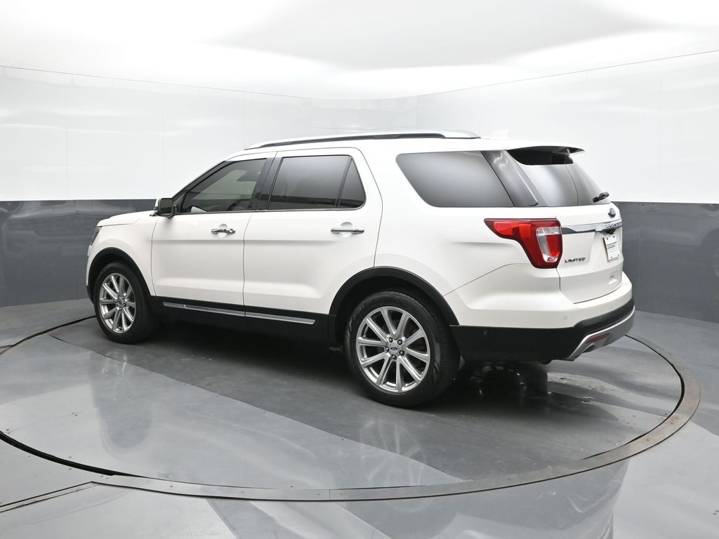 2017 Ford Explorer Limited photo 4