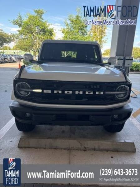 2024 Ford Bronco Outer Banks