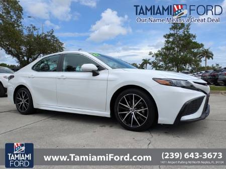 2023 Toyota Camry SE