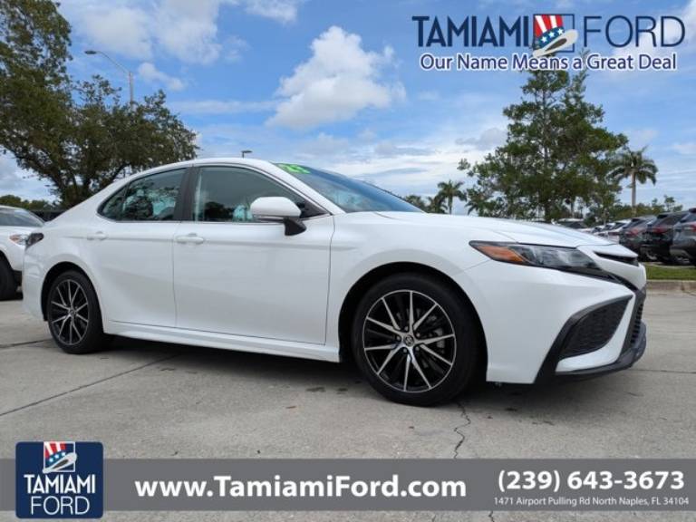 2023 Toyota Camry SE