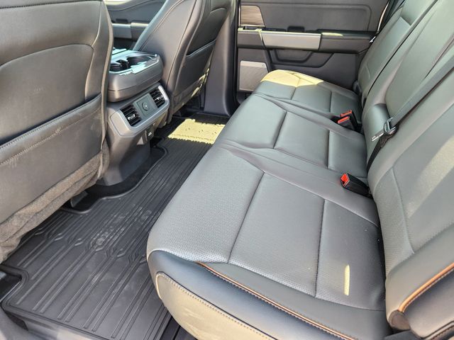 2025 Ford F-150 Lariat photo 21