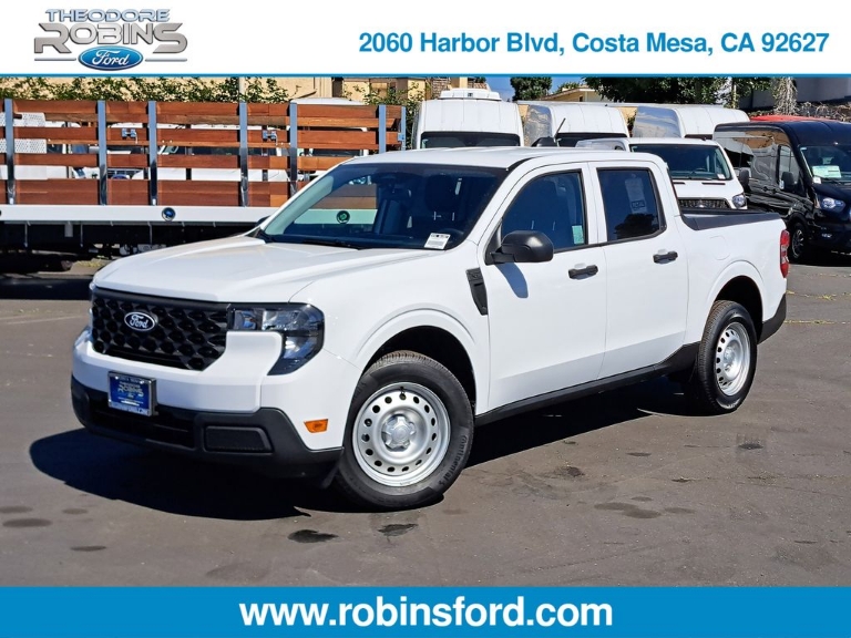 2025 Ford Maverick XL