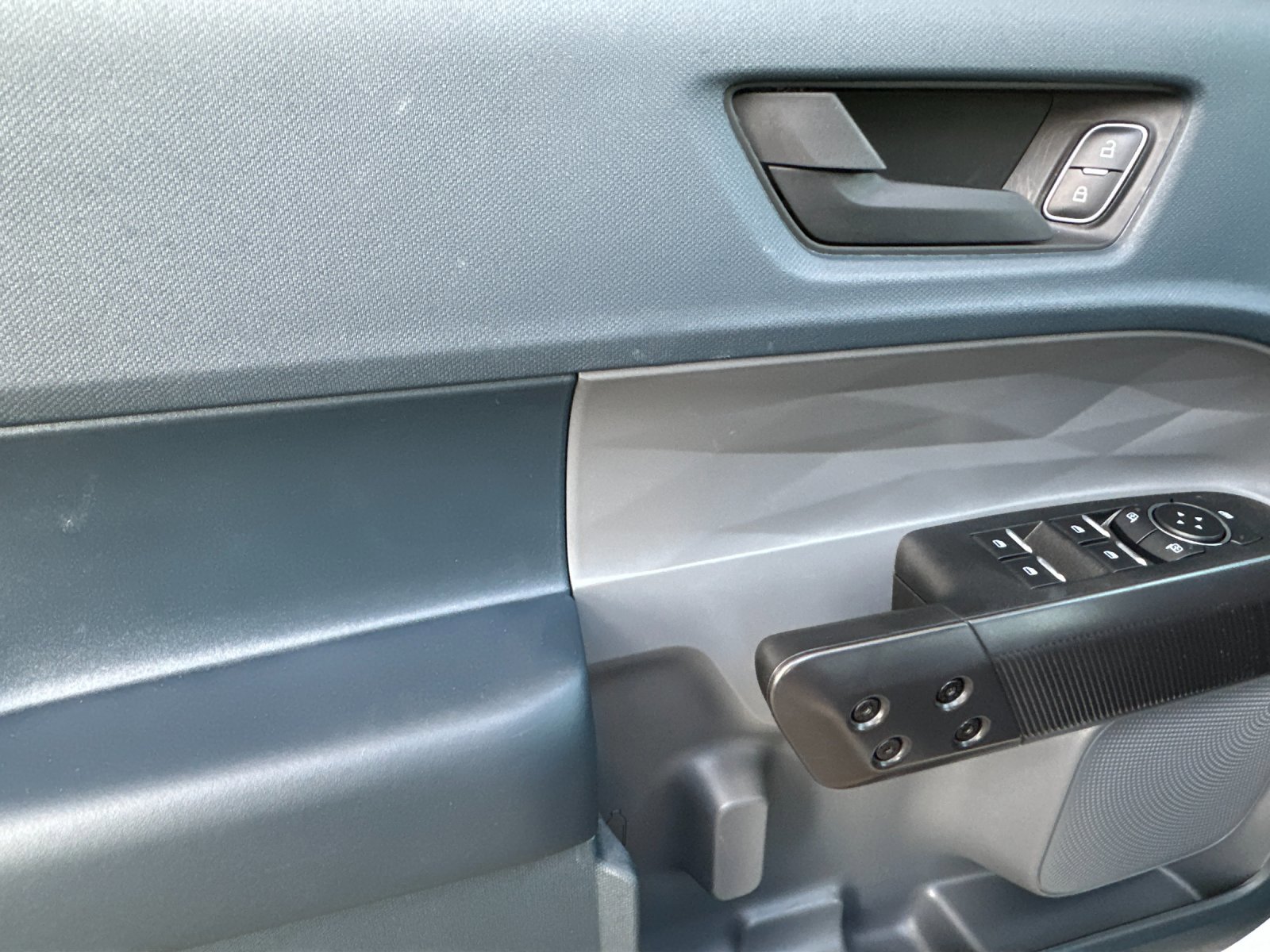 2024 Ford Maverick XLT photo 10