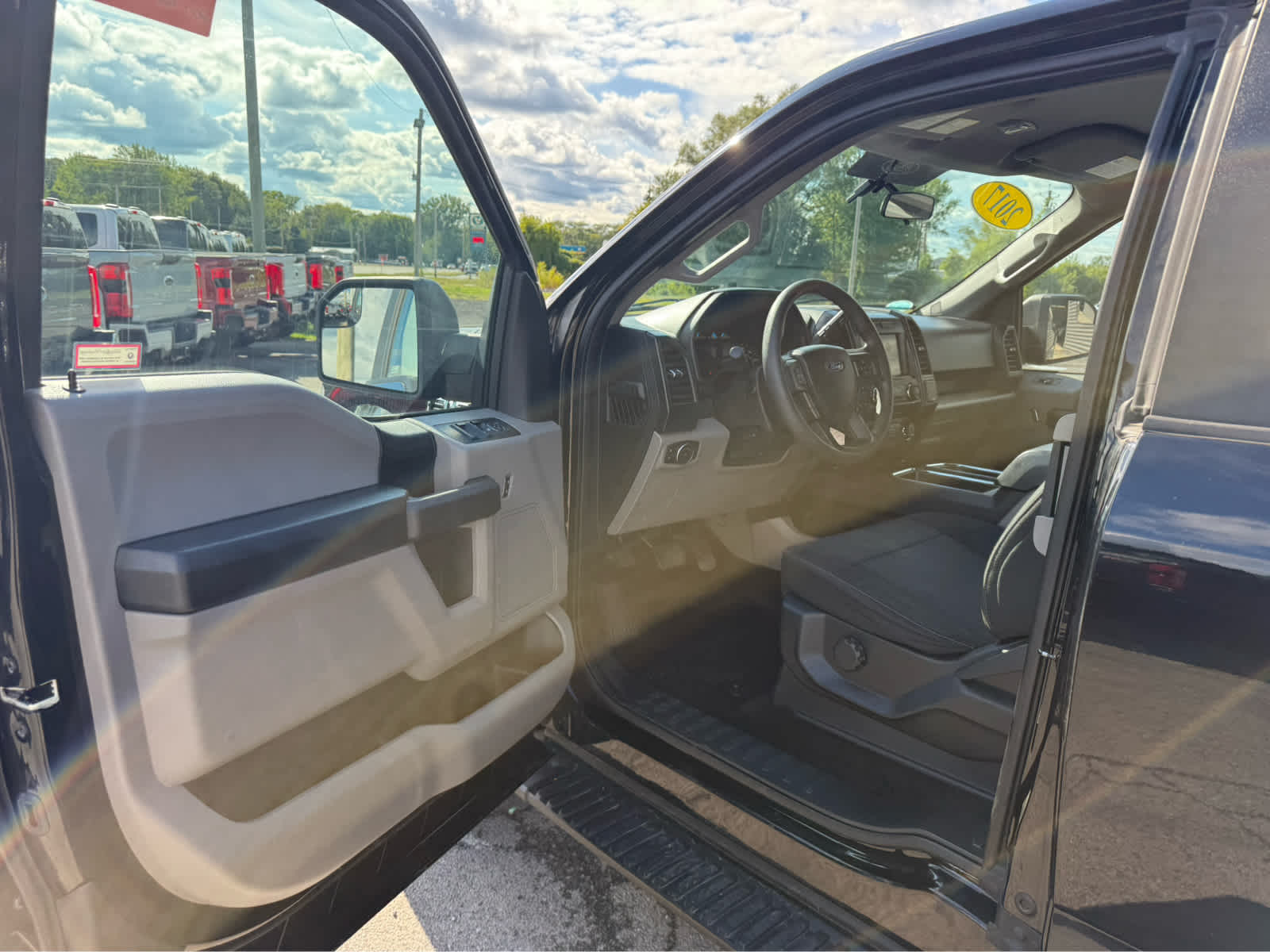 2017 Ford F-150 XL photo 7