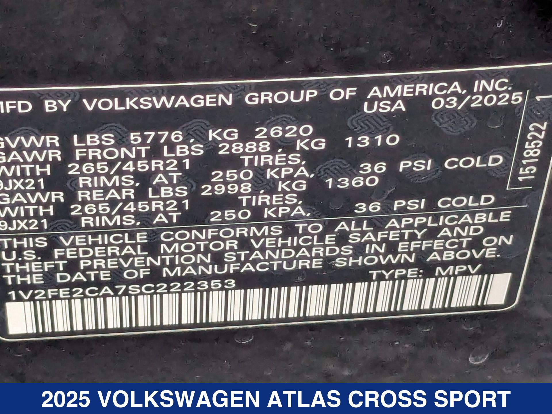 2025 Volkswagen Atlas Cross Sport SEL Premium R-Line photo 24