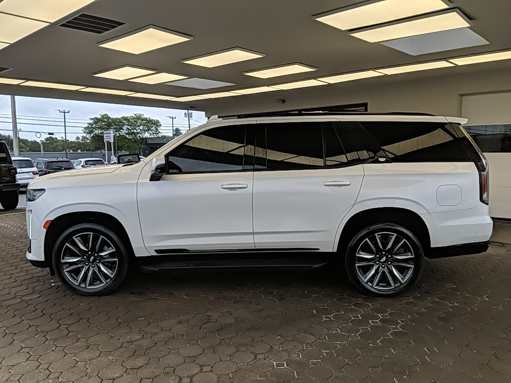 2021 Cadillac Escalade Sport photo 4