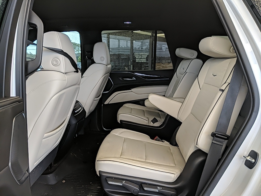 2021 Cadillac Escalade Sport photo 6