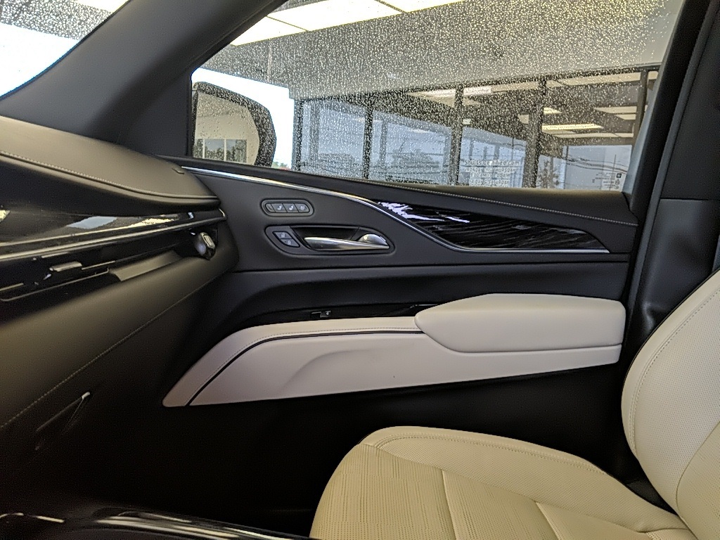 2021 Cadillac Escalade Sport photo 16