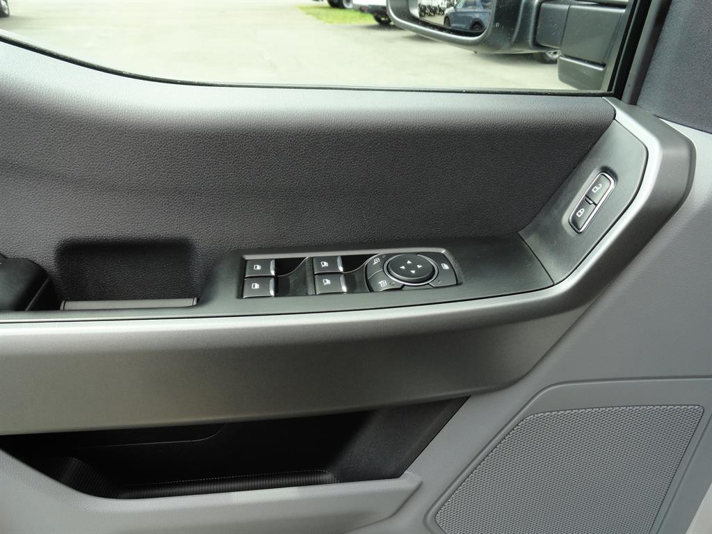 2026 Ford F-250 photo 10