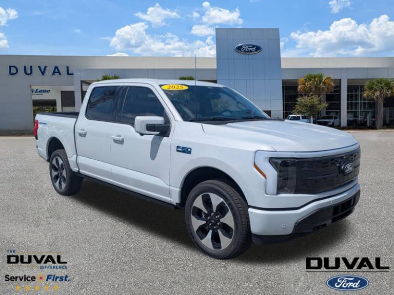 2025 Ford F-150 Lightning Platinum