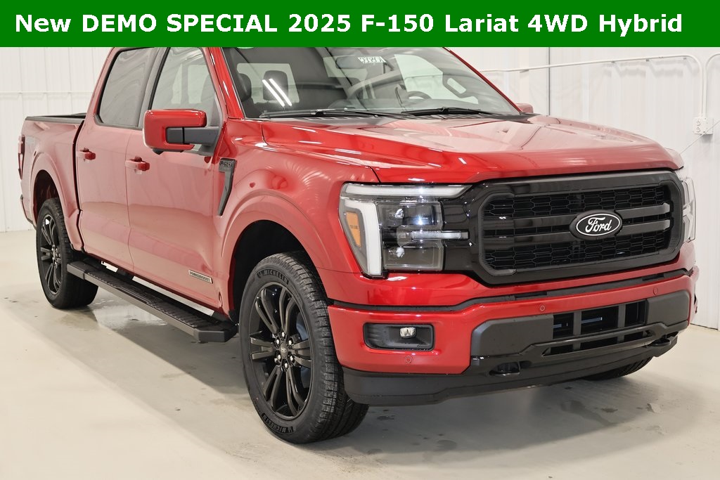 2025 Ford F-150 Lariat photo 2