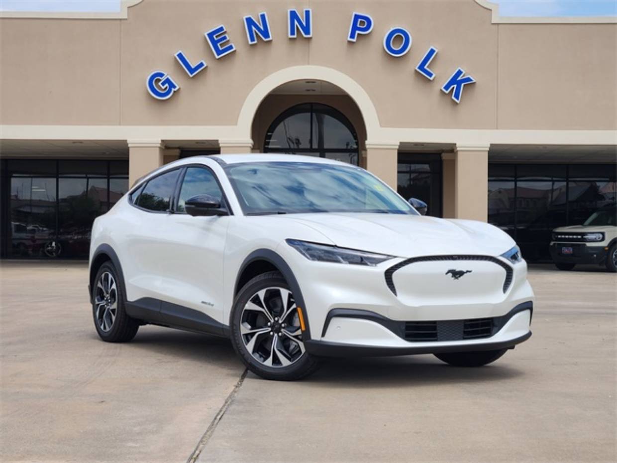 2025 Ford Mustang Mach-E Select RWD