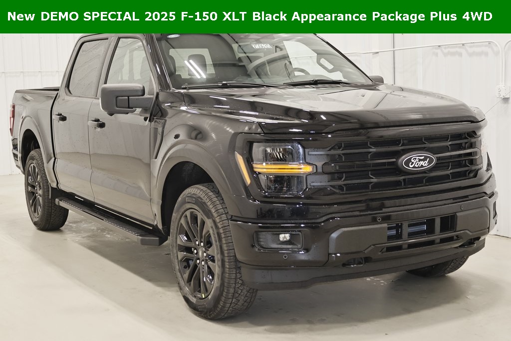 2025 Ford F-150 XLT photo 2