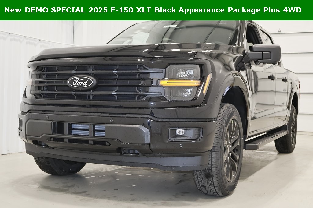 2025 Ford F-150 XLT photo 4