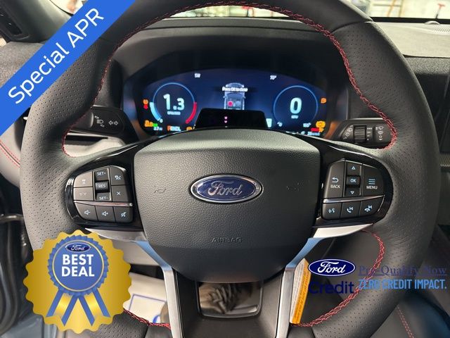 2025 Ford Explorer ST-Line photo 11