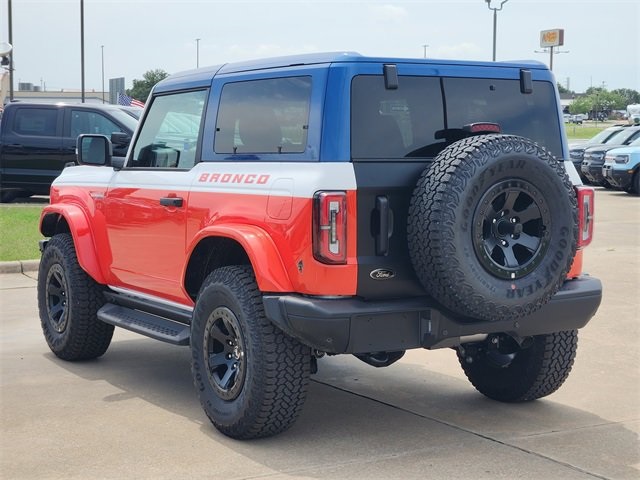2025 Ford Bronco First Edition photo 4